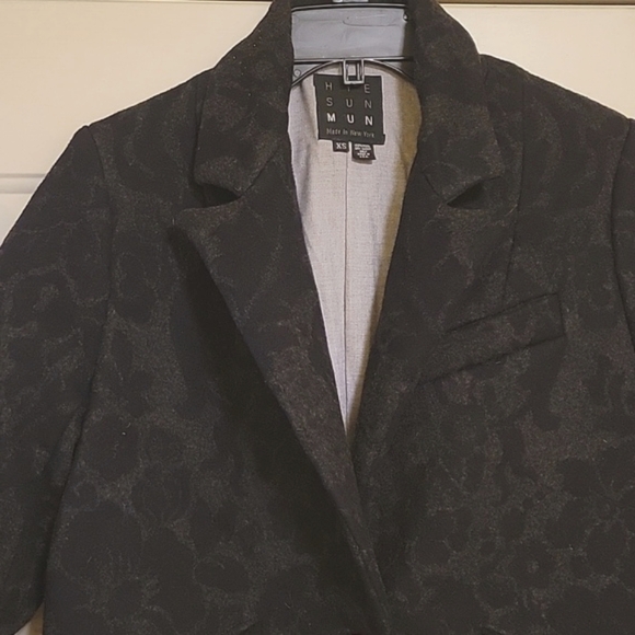 ***STUNNNING*** HYE SUN MUN NEW YORK 100% WOOL COAT - Picture 4 of 10